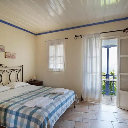 Chiliadromia Apartment Alonnisos Town